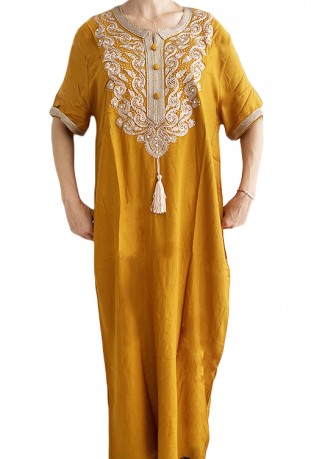 Djellaba femme jaune broderies blanches et perles