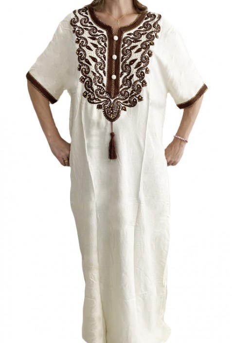 Djellaba femme blanche broderies marrons et perles