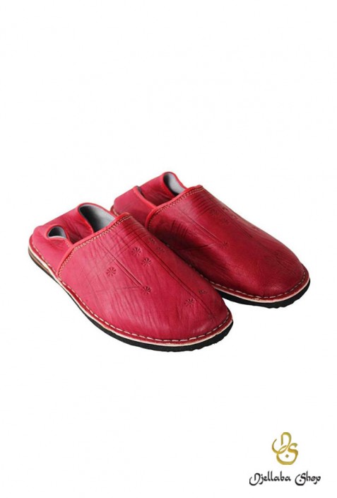 Babouches en cuir rouge berbere